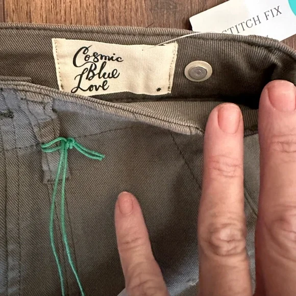 Women’s Olive Green Gracell Pants size 26 waist - Picture 4 of 5